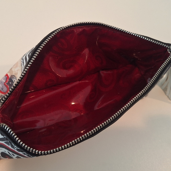 Brighton "Paris" cosmetic bag - Picture 7 of 9